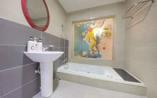 Voice The Zara Drive-in