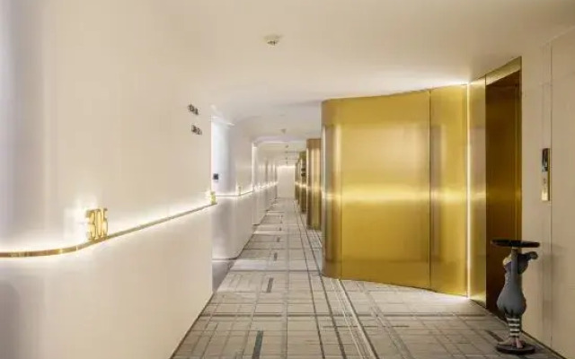 HONGYE ZITIAN HOTEL (Yongkang East Railway Station & International Convention and Exhibition Center)