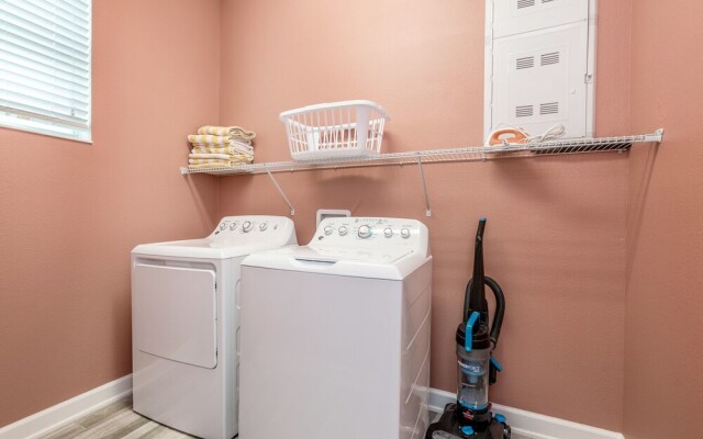 1614 Moon Valley Drive