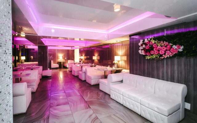 Ocean Beach Palace Hotel and Suites