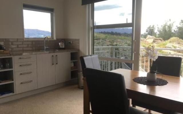 Alexandra Lookout B&B