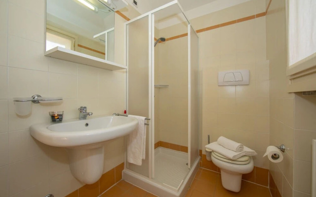 Porto Letizia Ortensia 8