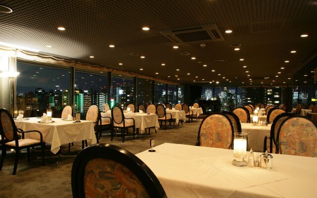 Osaka Riverside Hotel