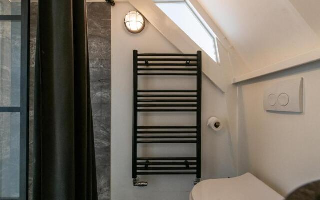 Two Rooms in City Centre