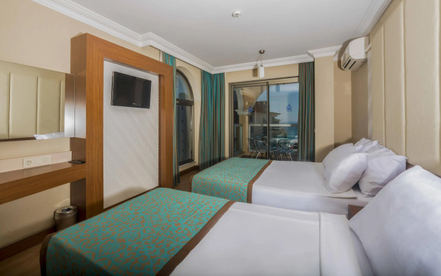 Taç Premier Hotel & Spa