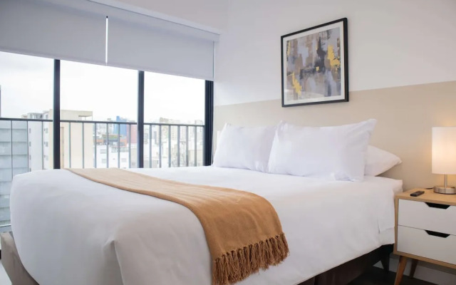 w Amazing 3BR w Balcony in Miraflores
