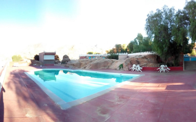Les Amandiers