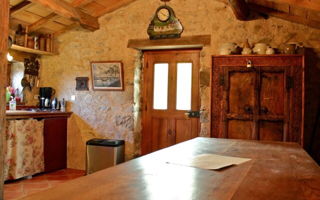 Les Roulottes de la Serve