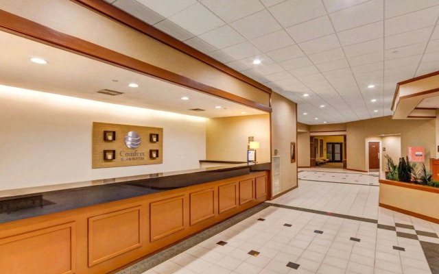Comfort Inn and Suites Plano East