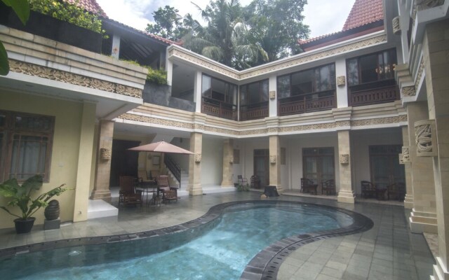 OYO 177 Rumah Bukit Dago