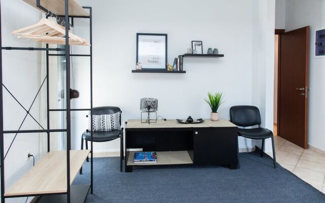 Gorgeous apartment in Piraeus