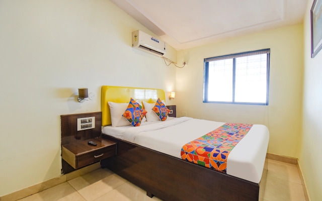 FabHotel Hillview Furnished Stays