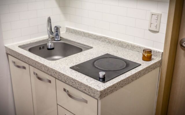 Naiad Pension & Motel