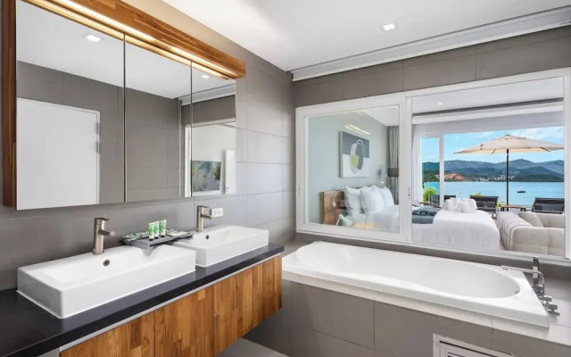 Luxury Sea View Apartment AB at Unique Residences