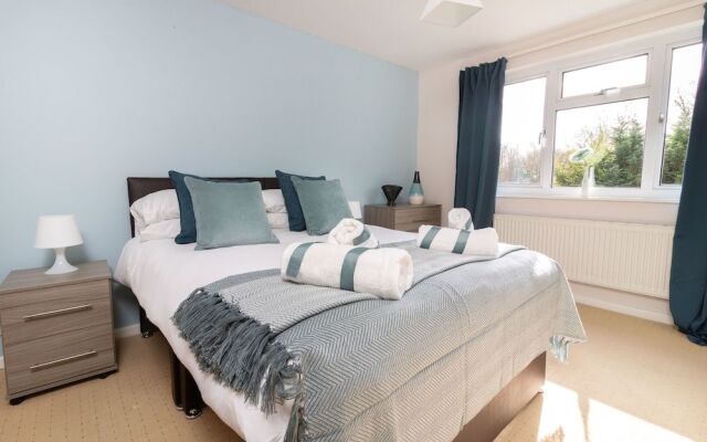 Rivermead Lodge