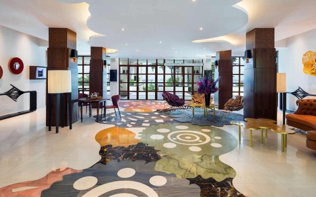 Sofitel Singapore Sentosa Resort & Spa