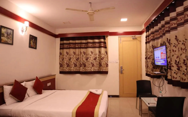 Smilestay Sri Sai ram Suites