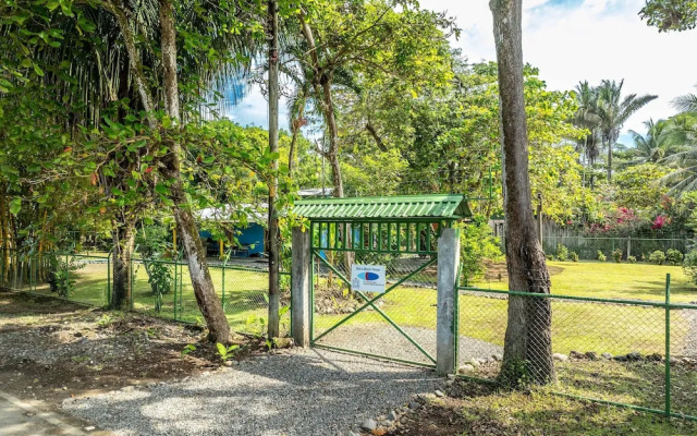 Chill Surf Getaway 1 Min Walk to the Beach