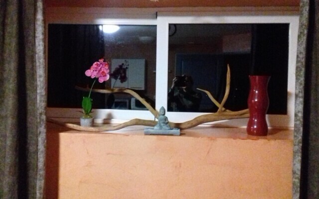 Apartment With one Bedroom and spa in Gézier-et-fontenelay, With Wonde