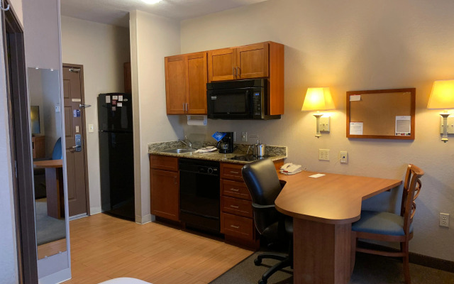 Candlewood Suites Jonesboro by IHG