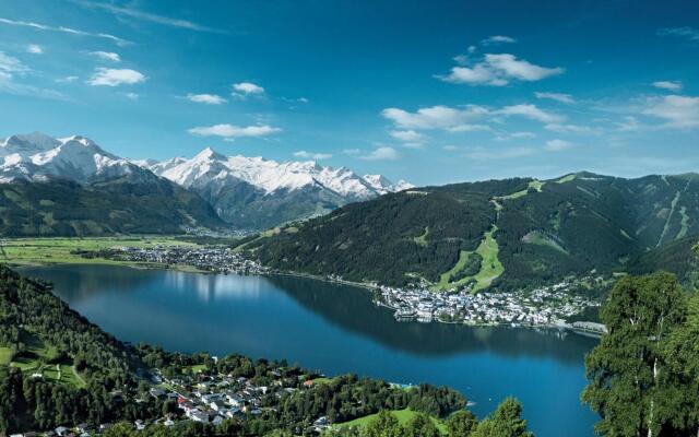 Penthouse Apartment in Piesendorf Salzburg near Ski Area