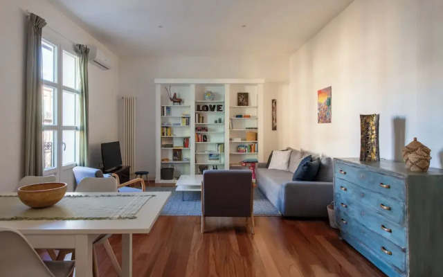 Casa Madà vicino al Politeama