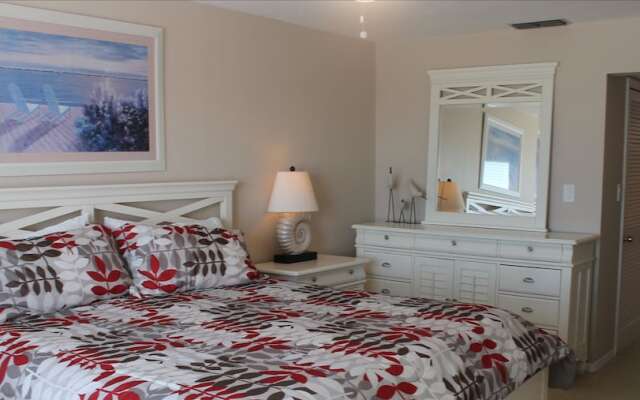 Sea Breeze 303 Apartment
