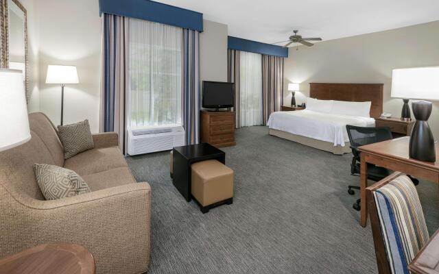 Homewood Suites by Hilton Laredo at Mall del Norte