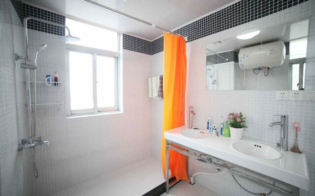 Shanghai Unests Youth Hostel