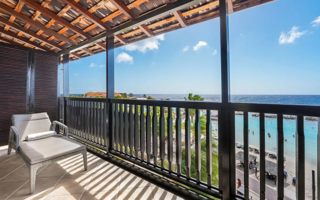LionsDive Beach Resort
