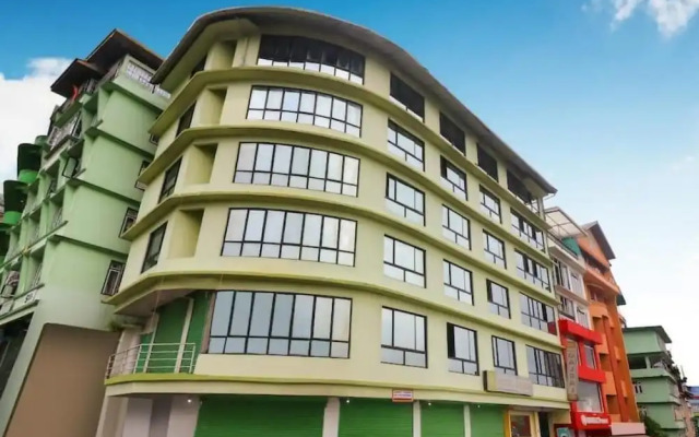 Gajraj Hotel