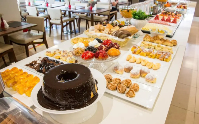 San Marino Suite Hotel