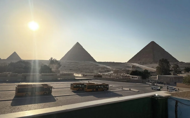 Capital Of Pyramids Hotel