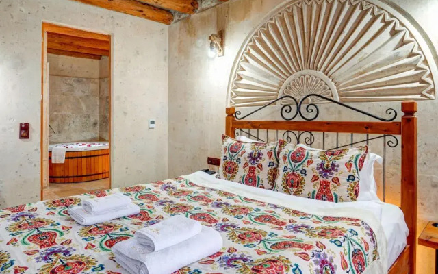Atax Cave House
