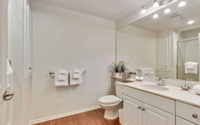 Global Luxury Suites at The Village