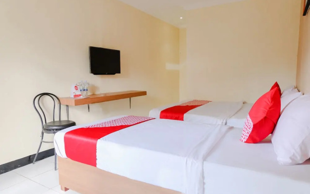 Grand Ijen Hotel by Oyo Rooms