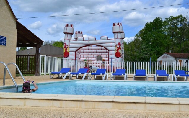 Camping Les Poutiroux - Mobilhome