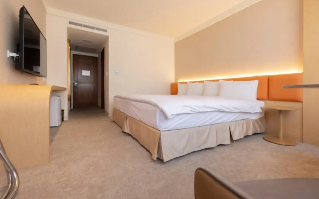 Tainan California Villa