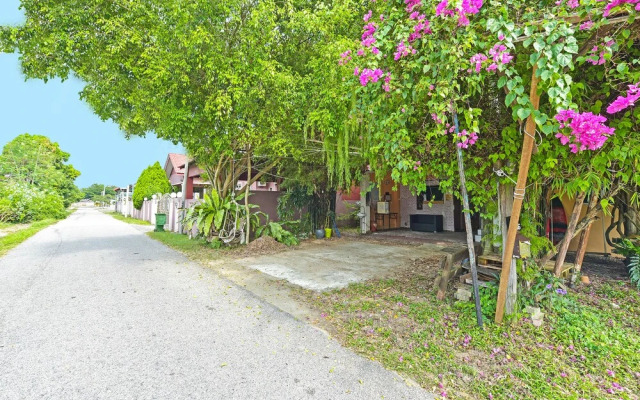 Oyo 90601 Sabacraft & Lodge