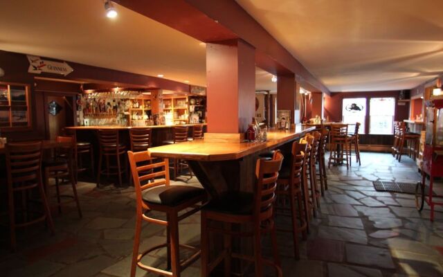 Smugglers Notch Inn
