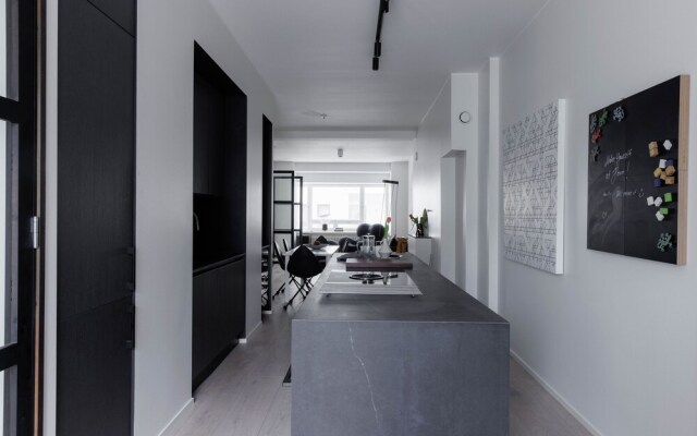 Spacious 2BR apartment on Bulevardi