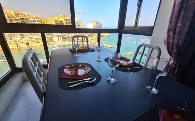 Spinola Bay Sea Front Apt 6