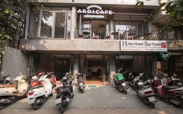 Halley Hostel & Spa Hanoi