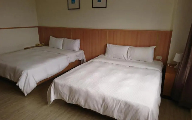 Angela Hotel