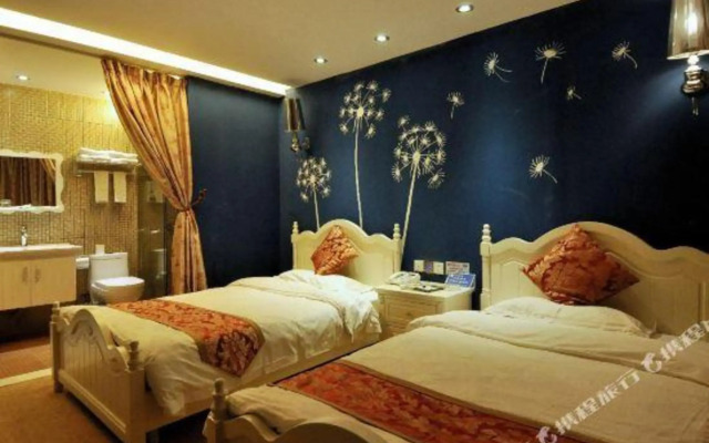 Huaya Boutique Hotel