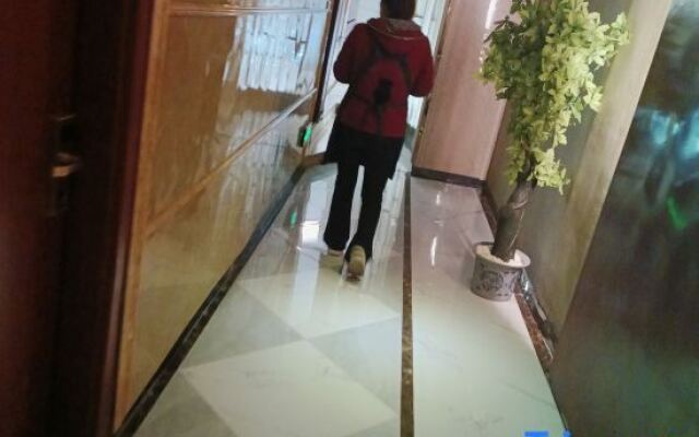 Xuanhan Haoyuan Business Hote
