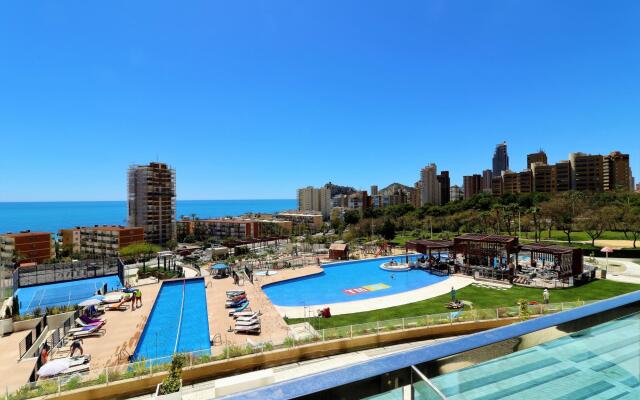 Sunset Drive 1-46 Poniente Beach