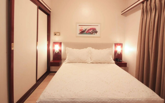 Le Premier Suites