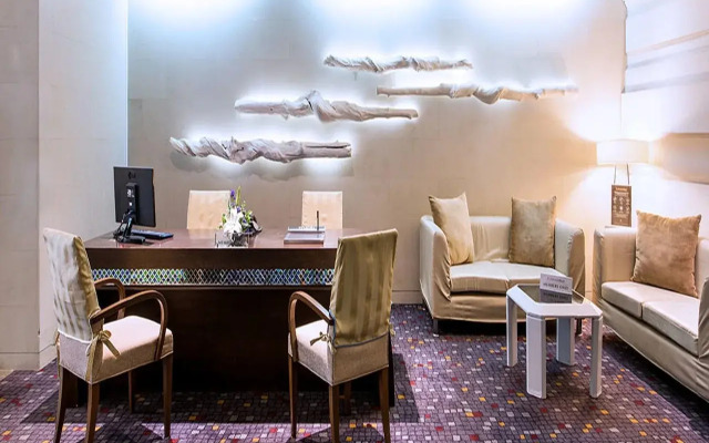 Furama Silom Bangkok Hotel