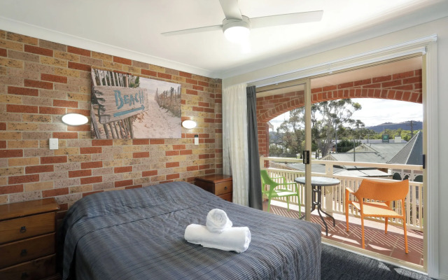 The Roseville Apartments